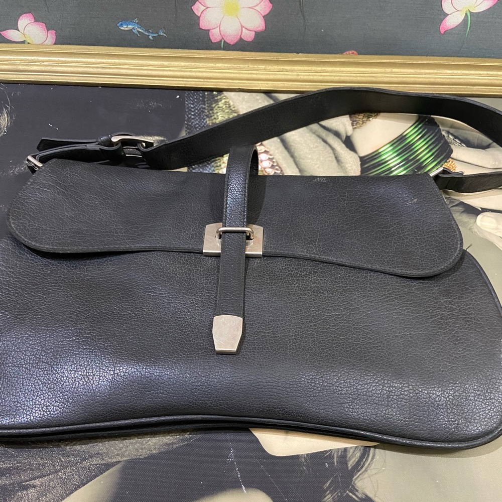 Leather Bag. - Picture 6 of 14